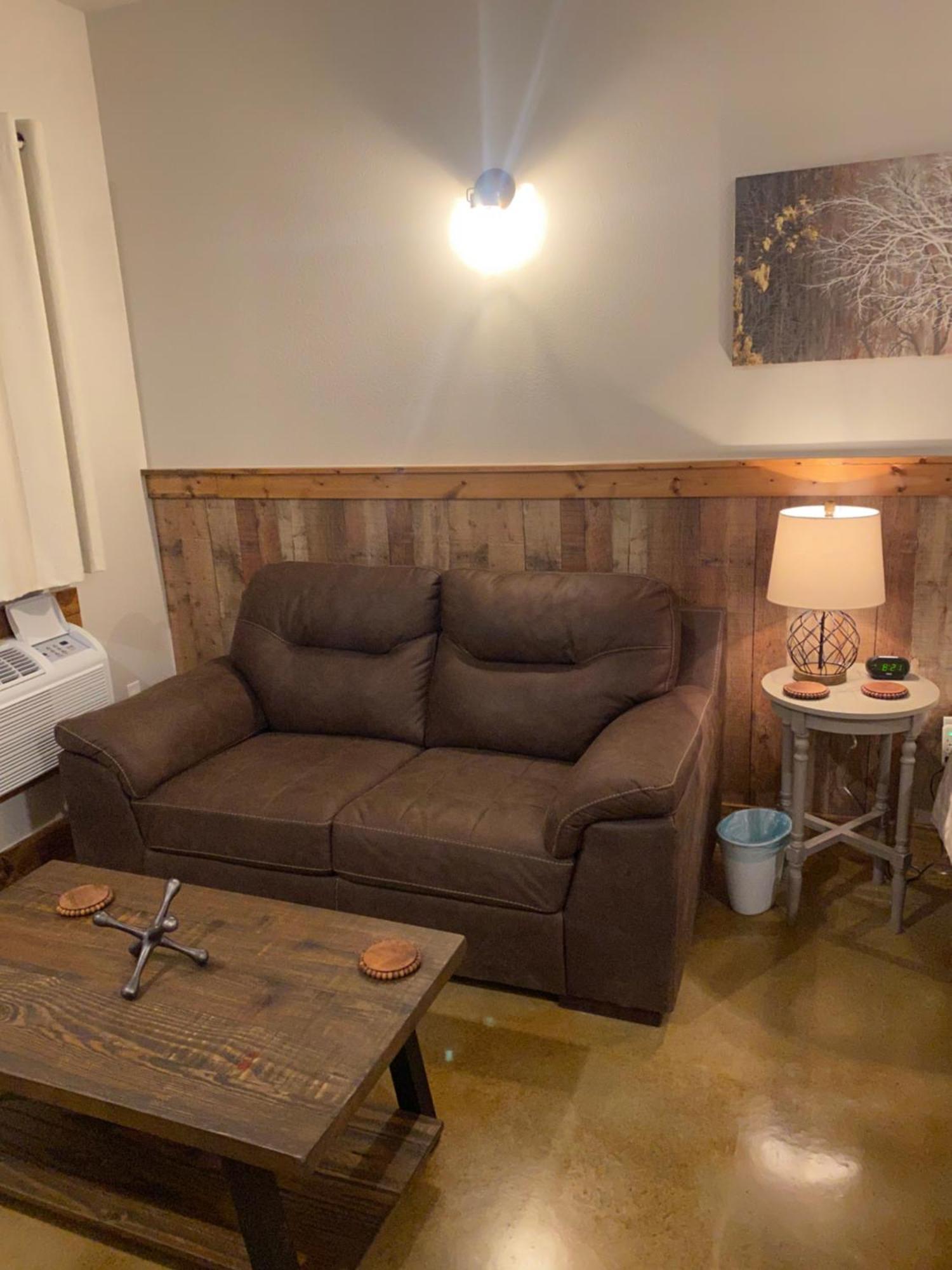 The Woods Lodging Kingston Δωμάτιο φωτογραφία